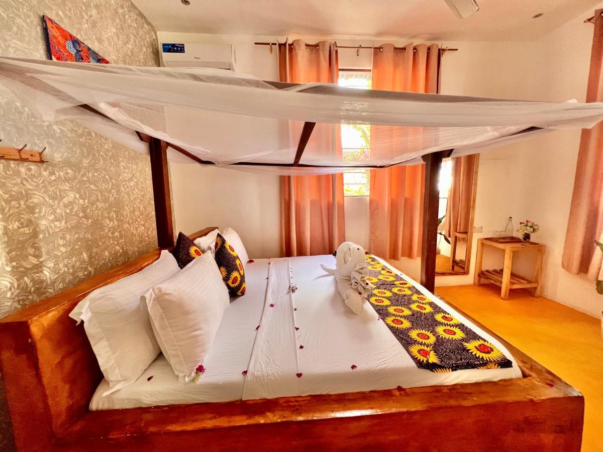 Barabara House Bed and Breakfast Jambiani  Buitenkant foto