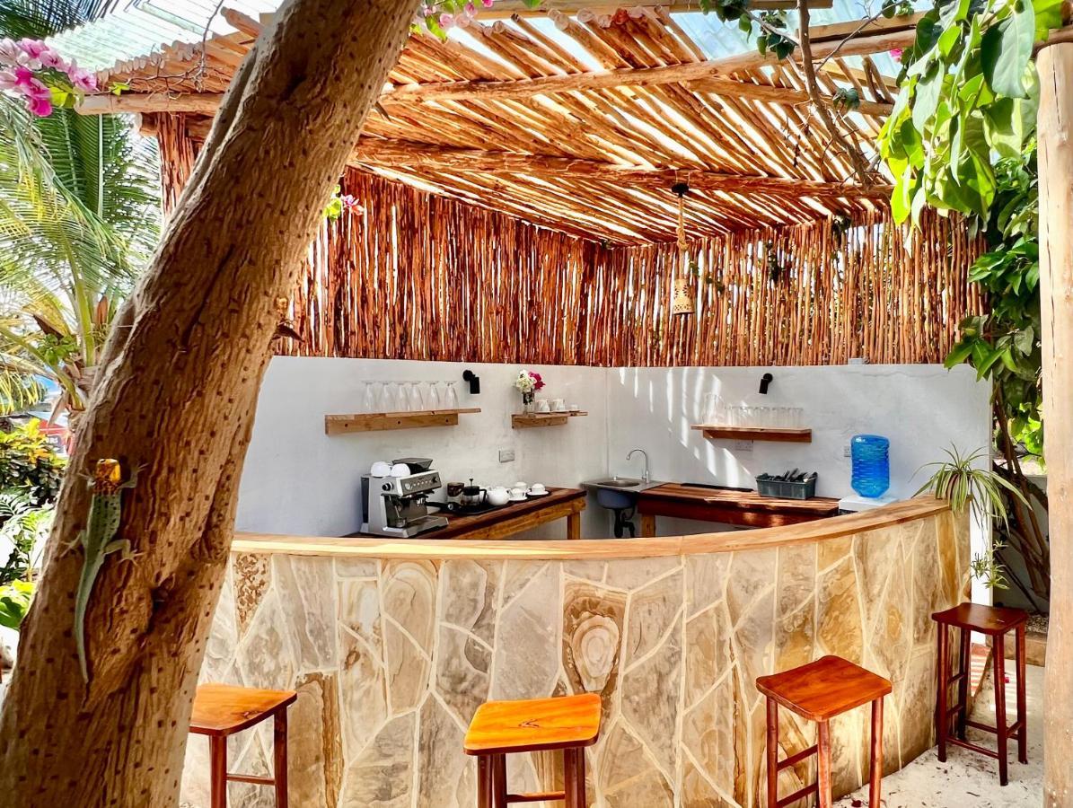 Barabara House Bed and Breakfast Jambiani  Buitenkant foto