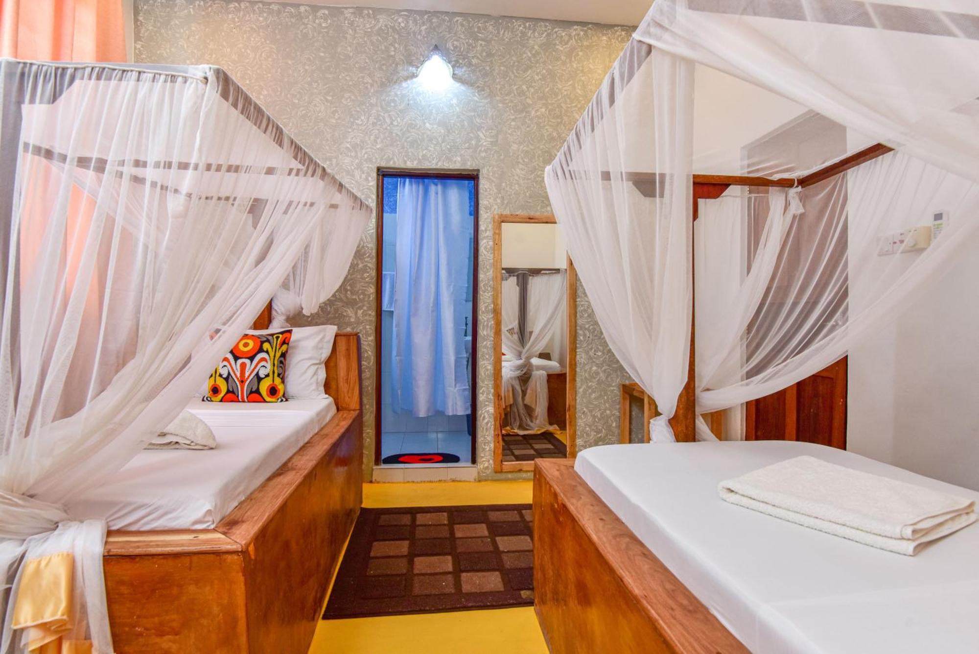 Barabara House Bed and Breakfast Jambiani  Buitenkant foto